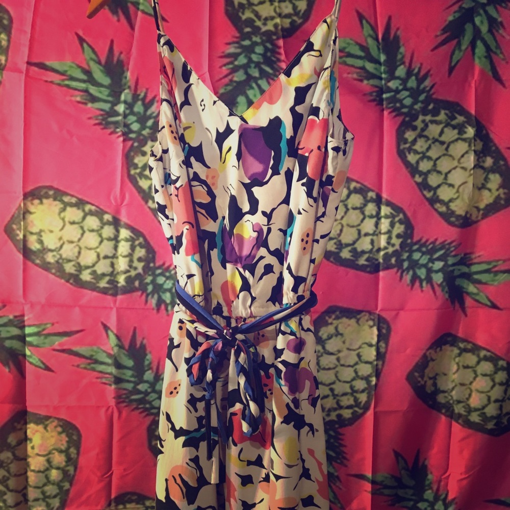 Charming Charlie’s Sz L Midi Dress Flowers